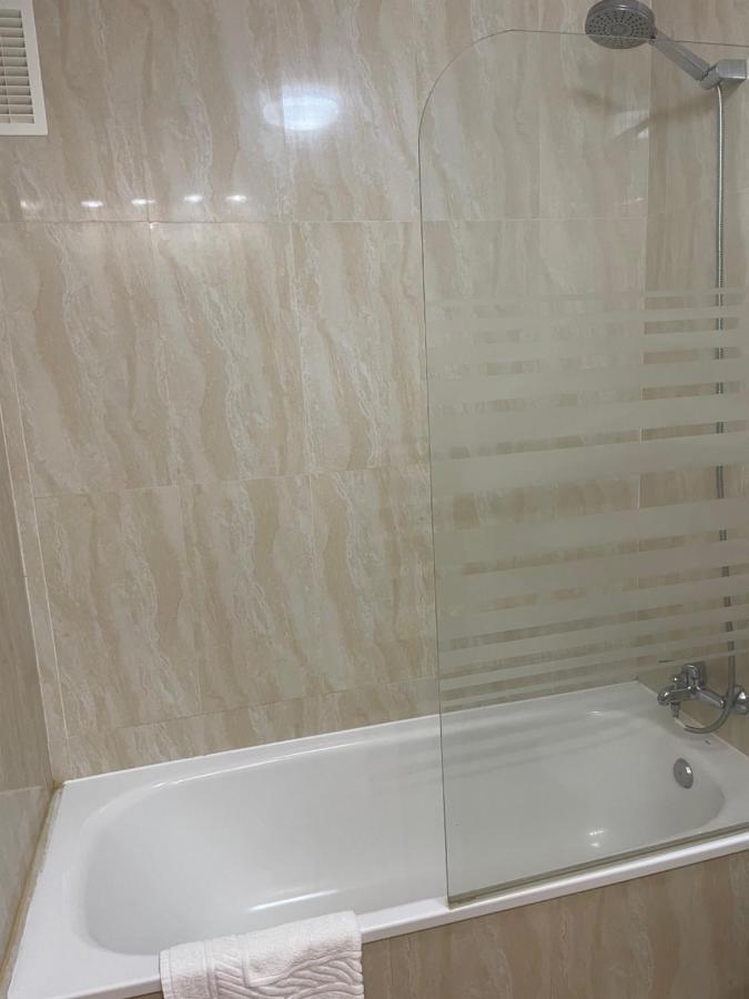 Ferienwohnung Residencial Duquesa San Luis de Sabinillas Exterior foto